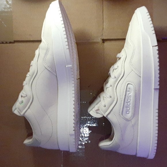 Adidas Pharrell Williams HU SC Premiere Size 7.5 (7 1/2) - Picture 4 of 8